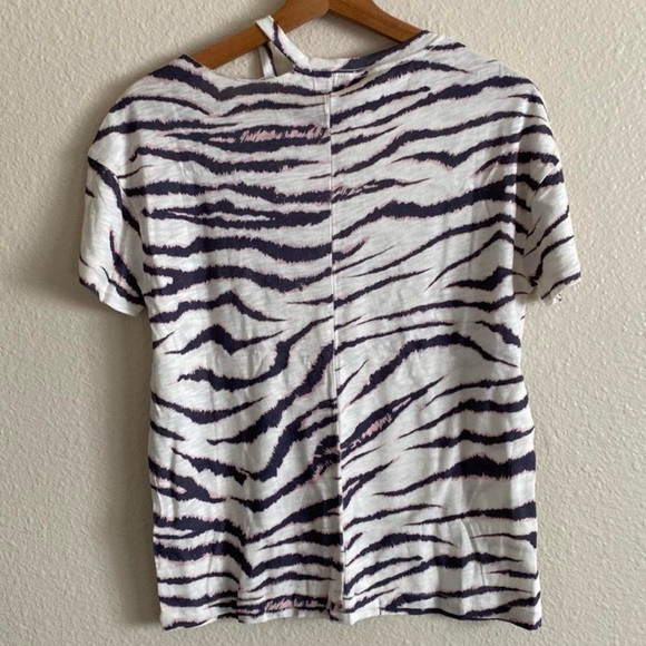 Paige Slashed Ryo T-Shirt - Picture 3 of 5